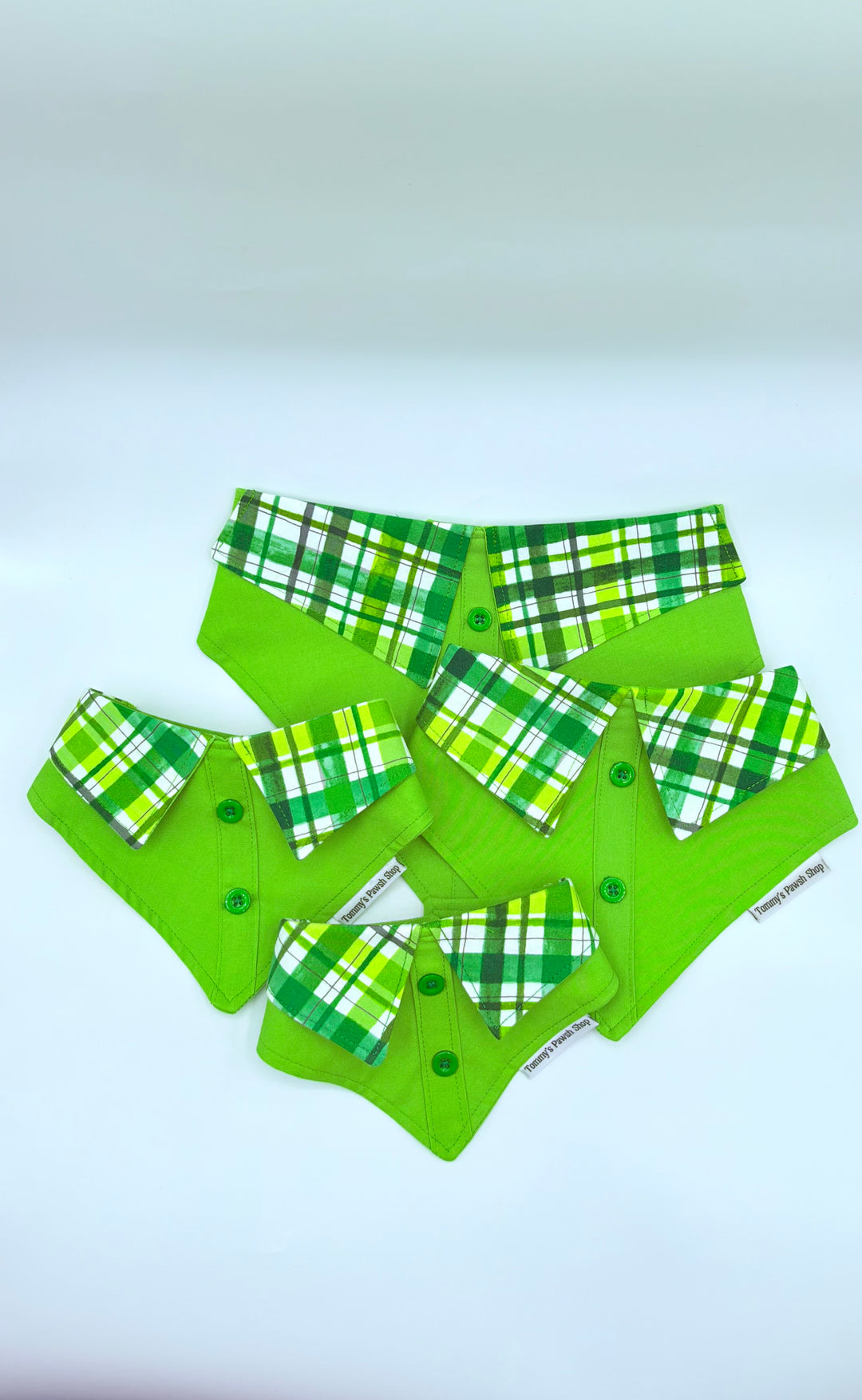 Green Plaid Dog Collar Shirt Set – Cute Adjustable Pet Collar Bibs with Button Detail | Stylish Dog Outfit Accessories